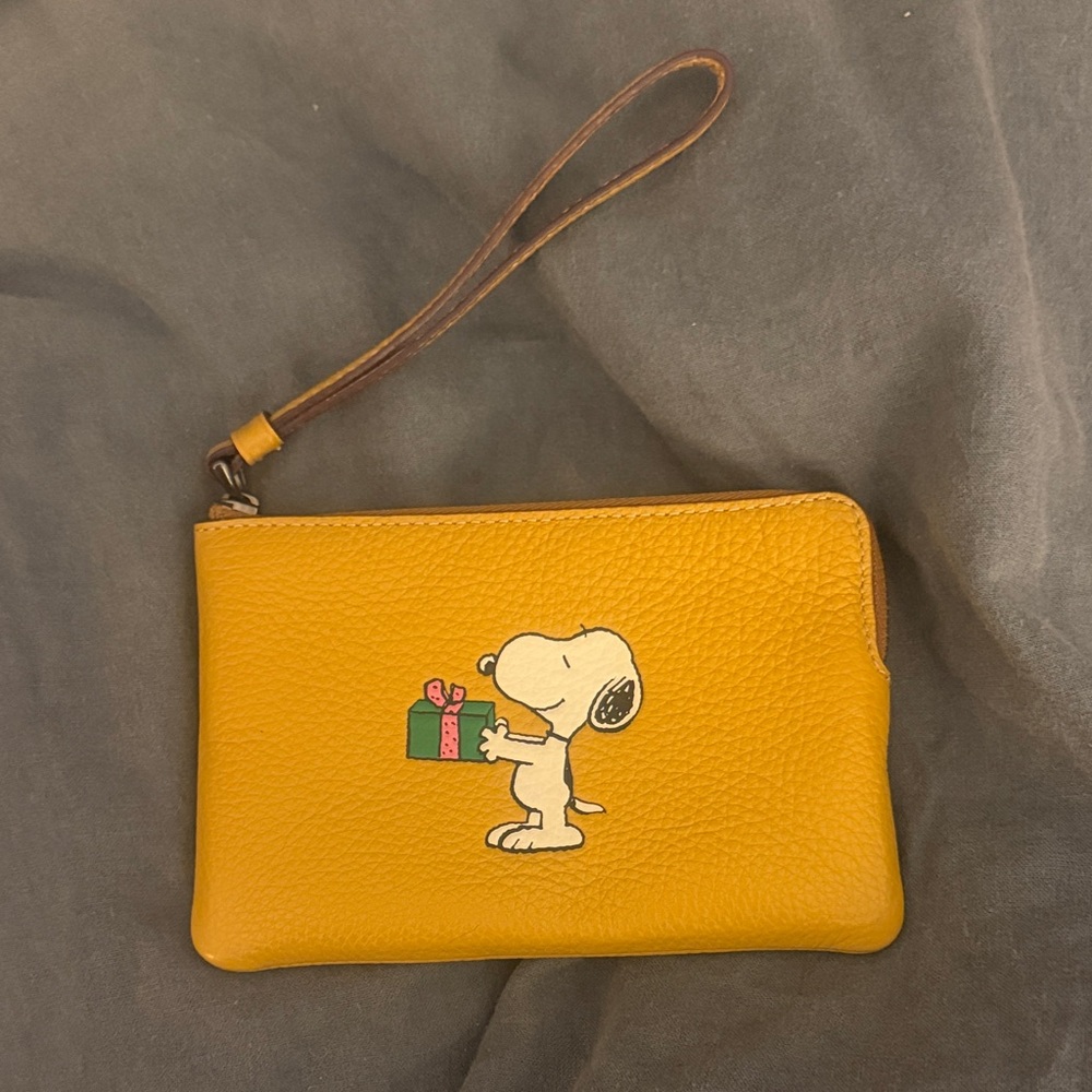 Coach Snoopy Leather Wristlet